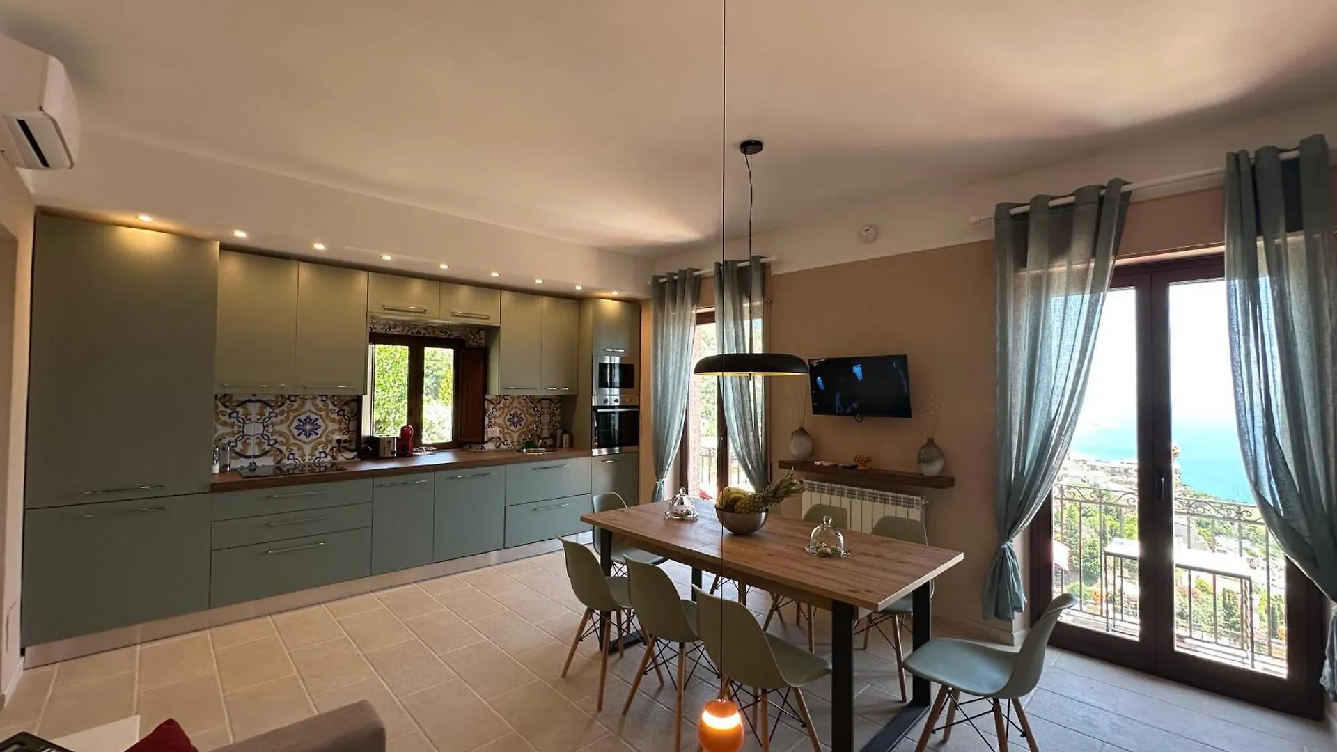 Isoco Garden Apartment Taormina Italy